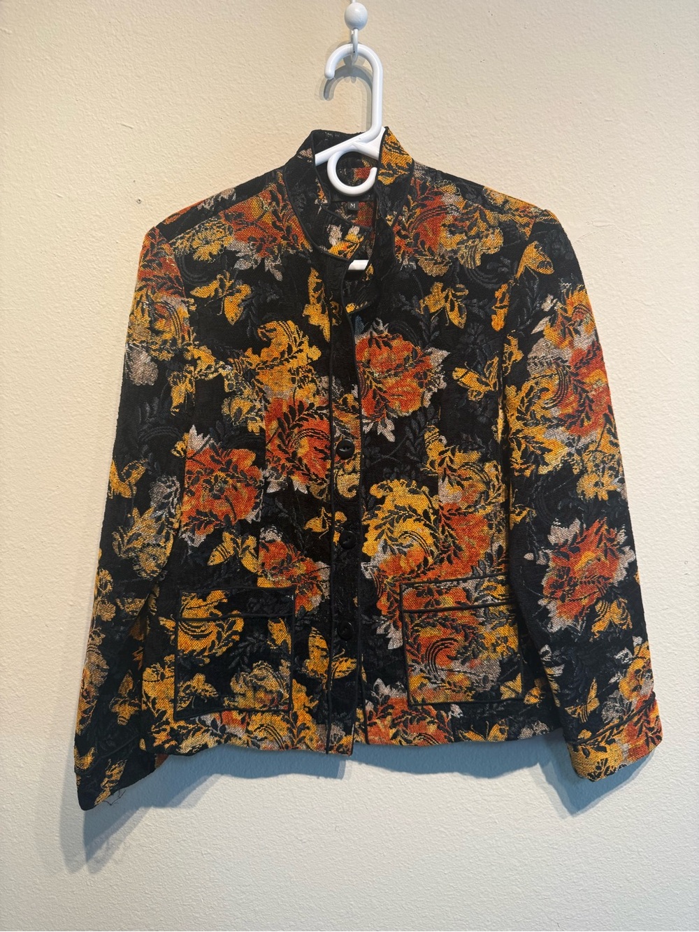 Cynthia Max Vintage Floral Butterfly Black, Orange & Gold Women's Blazer Size M